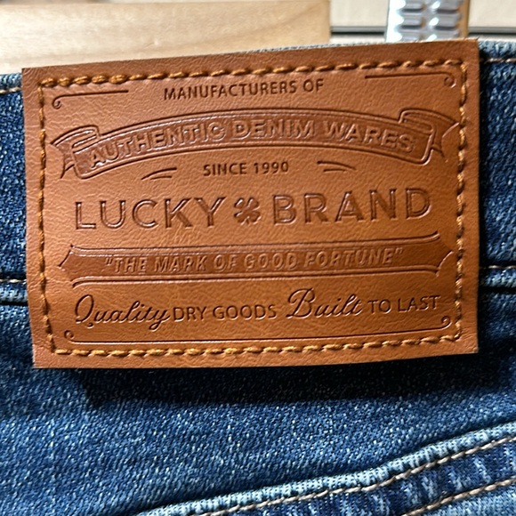 Lucky Brand Mid Rise Ava - Picture 7 of 8